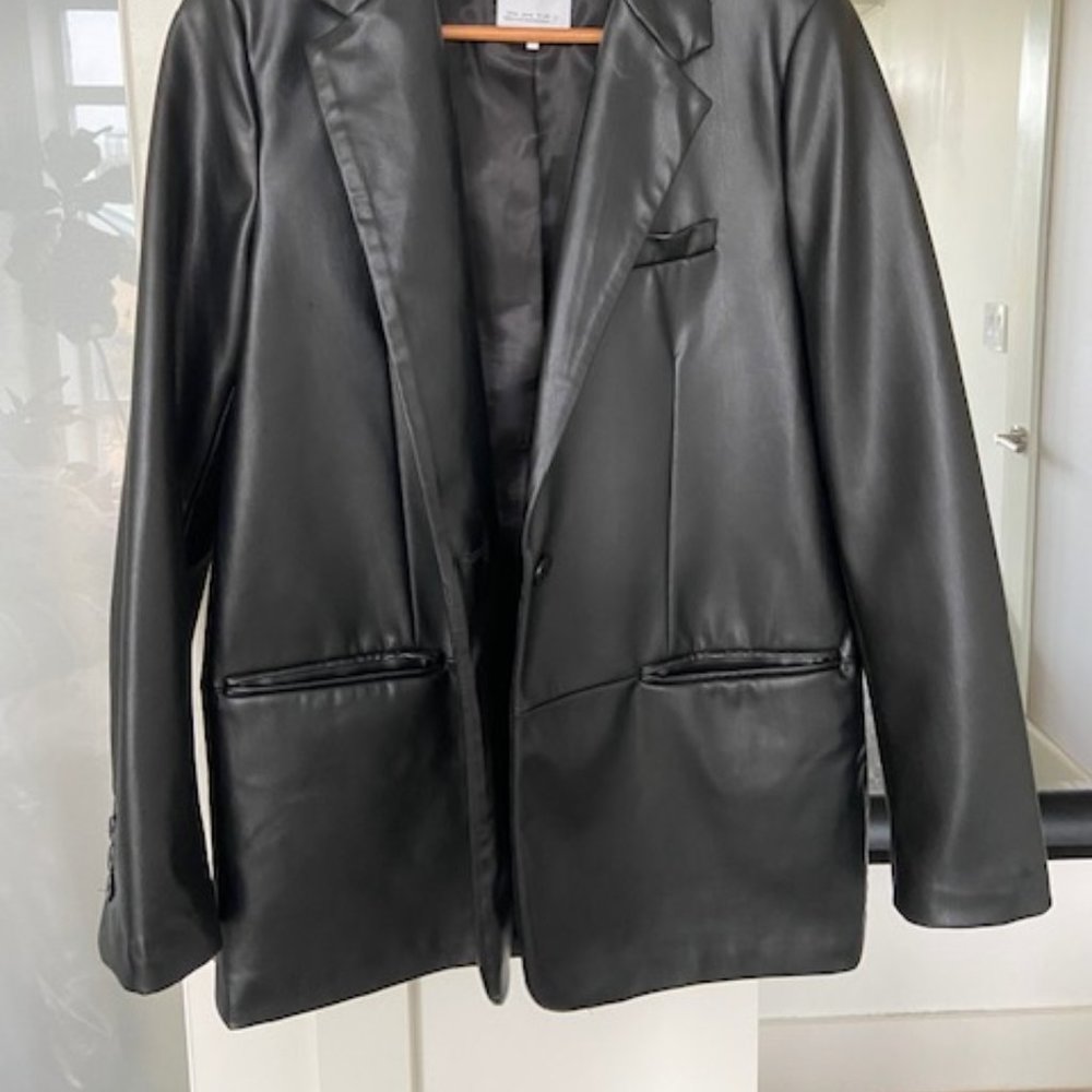 ZARA Faux Leather Black Blazer Oversized